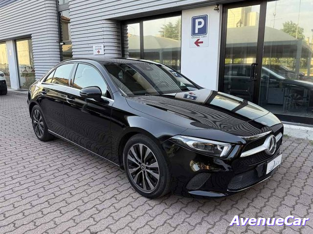Mercedes-Benz A 180 Sport BERLINA TELECAMERA IVA ESPOSTA PREZZO REALE - foto 3 di 4