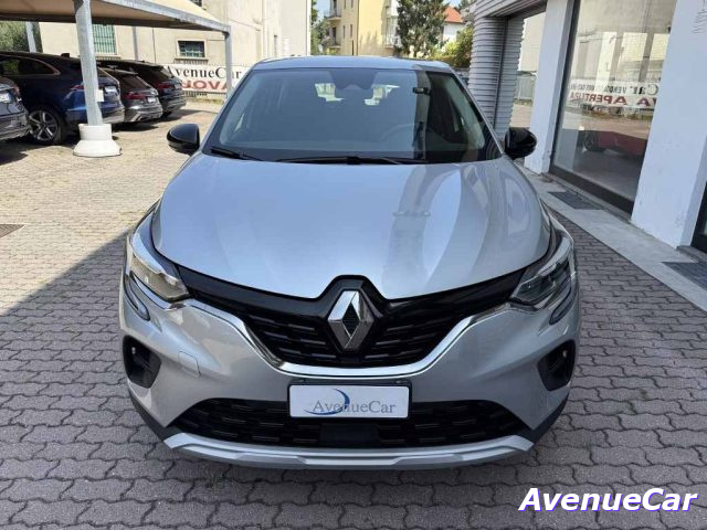 Renault Captur 1.6 E-Tech full hybrid HEV Equilibre 145cv - foto 2 di 4