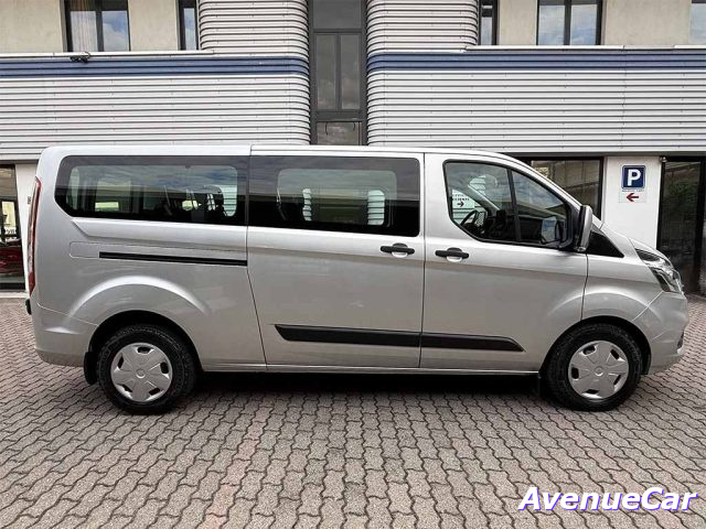 Ford Transit Custom 320 2.0 TDCi 8 POSTI L2H1 Trend TELECAMERA IVA ESP - foto 3 di 4