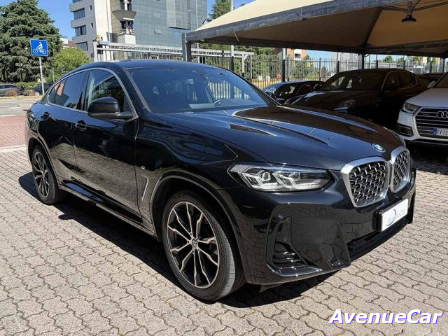 BMW X4 xdrive 20d mhev 48V Msport M SPORT TETTO CERCHI 20 - foto 3 di 4