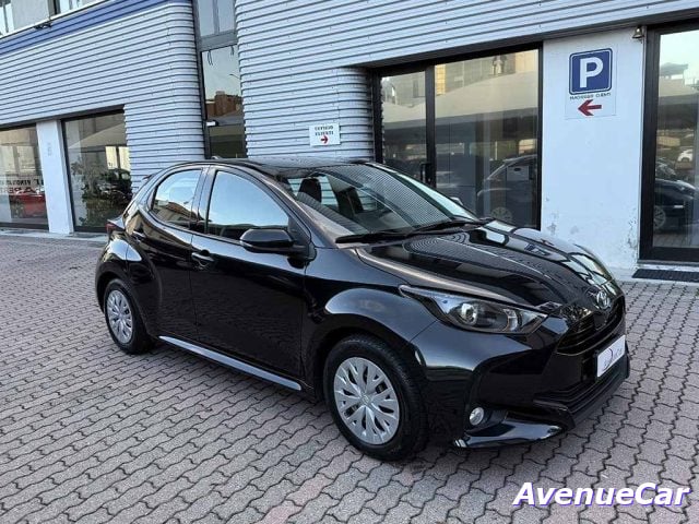 Toyota Yaris 1.5h TELECAMERA PREZZO REALE NO VINCOLI FINANZIARI - foto 3 di 4