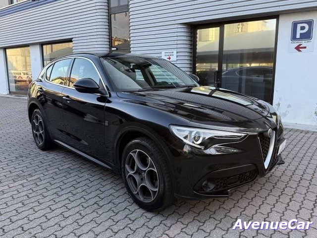 Alfa Romeo Stelvio Q4 EXECUTIVE PELLE TELECAMERA 19'' PREZZO REALE - foto 3 di 4