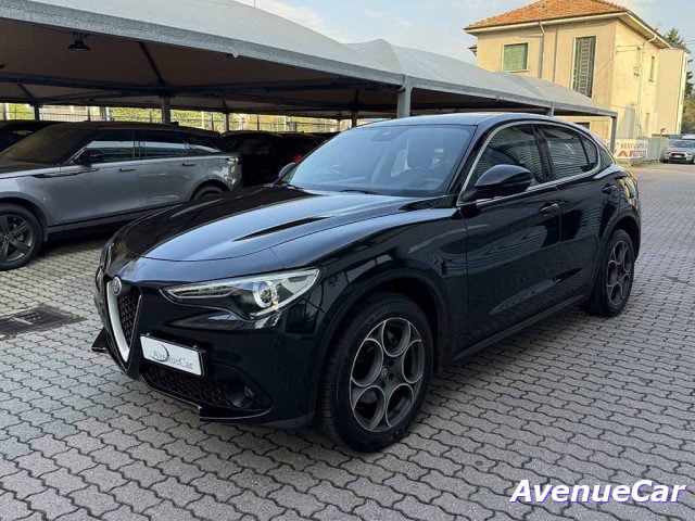 Alfa Romeo Stelvio Q4 EXECUTIVE PELLE TELECAMERA 19'' PREZZO REALE, del 2017, 130.000 km, in vendita a Monza (MB)