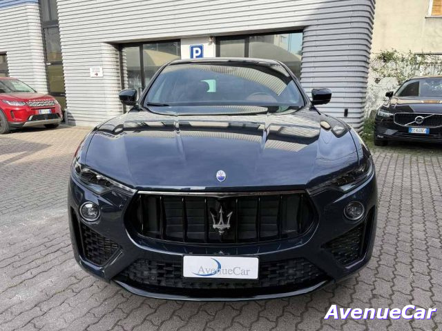 Maserati Levante GRANSPORT TELECAMERA CERCHI 21'' IVA ESPOSTA usato a MONZA