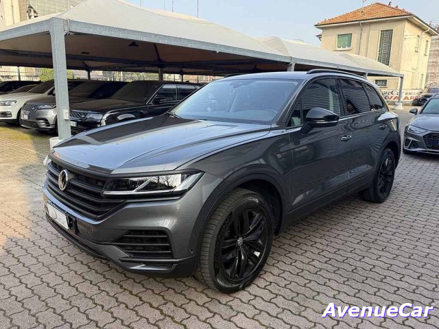 Volkswagen Touareg 3.0 tdi Black Style tiptronic TELECAMERA CARPLAY - foto 4 di 4