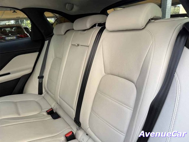 Jaguar F-Pace 2.0d i4 awd PRESTIGE PELLE TELECAMERA IVA ESPOSTA, del 2021, 80.000 km, in vendita a Monza (MB)