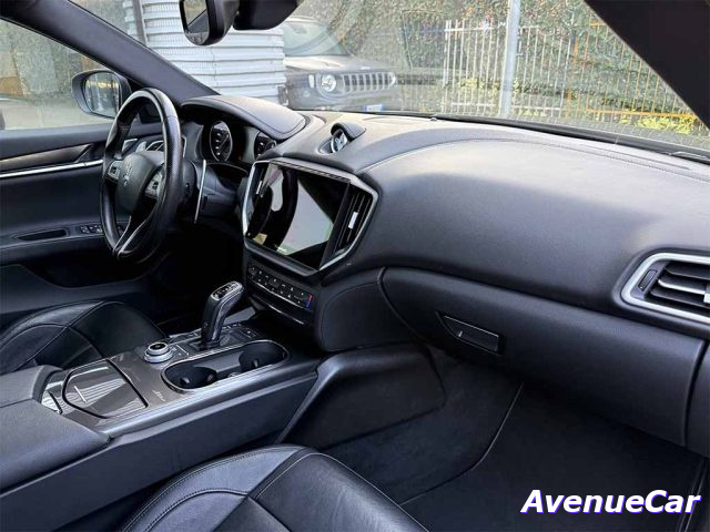 Maserati Ghibli 2.0 mhev Gransport IVA ESPOSTA TAGLIANDI MASERATI usato a MONZA