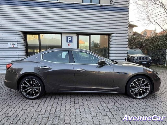 Maserati Ghibli 2.0 mhev Gransport IVA ESPOSTA TAGLIANDI MASERATI - foto 4 di 4