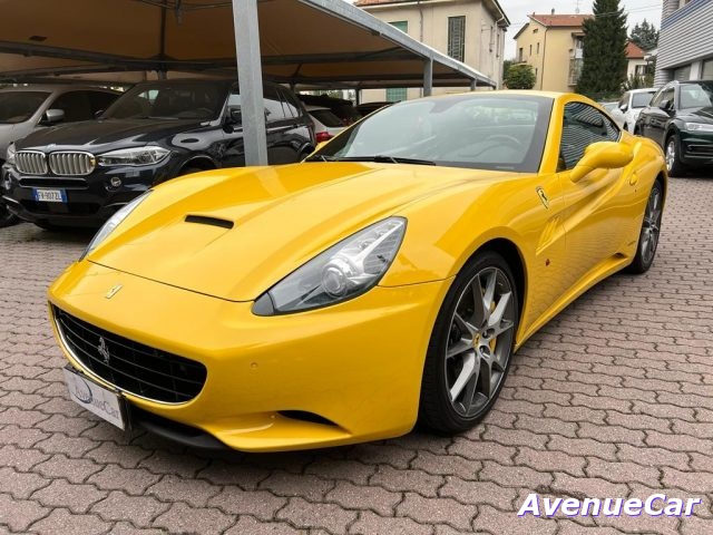 Ferrari California CERCHI DA 20'' VOLANTE A LED CARBONIO INTERNO FULL usato a MONZA