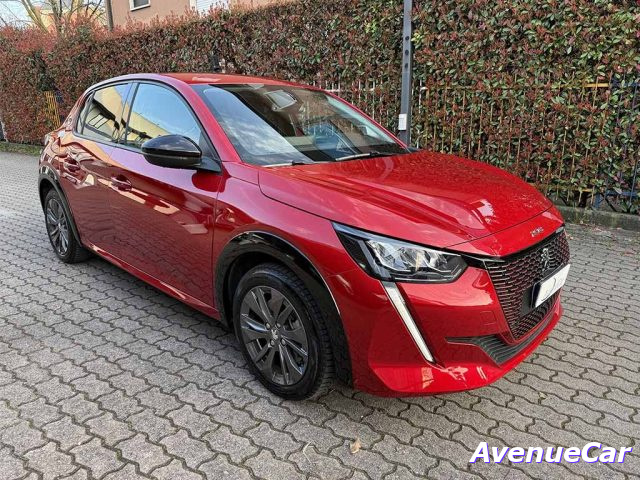 Peugeot 208 e Allure Pack 100kW TELECAMERA CARPLAY IVA ESPOSTA - foto 3 di 4