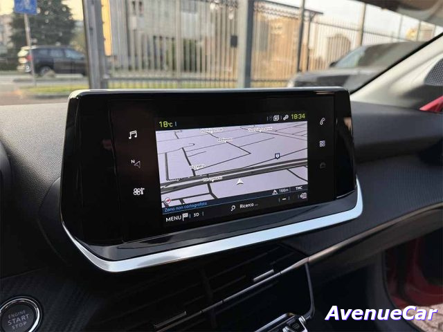 Peugeot 208 e Allure Pack 100kW TELECAMERA CARPLAY IVA ESPOSTA usato a MONZA