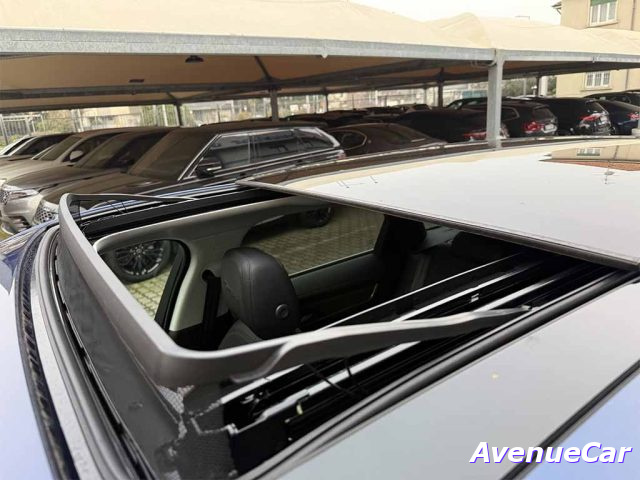 Jaguar F-Pace 2.0d i4 mhev awd HSE TETTO TELECAMERA IVA ESPOSTA usato a MONZA