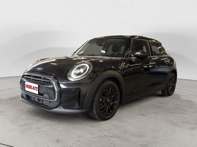 MINI Cooper CLASSIC, del 2023, 61.000 km, in vendita a Milano (MI)