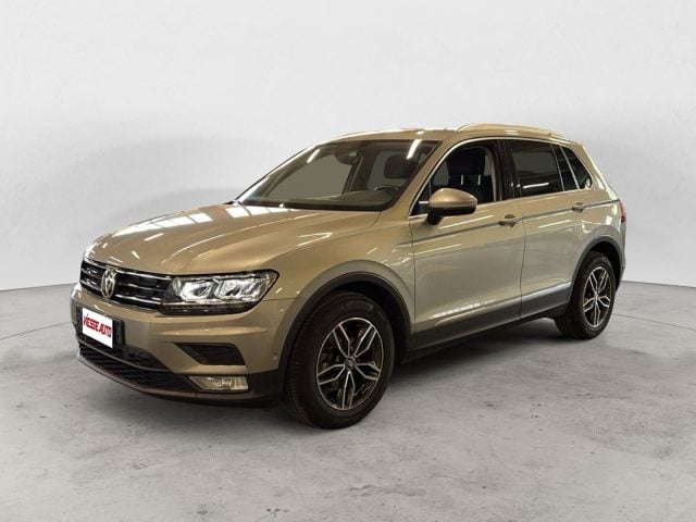 Volkswagen Tiguan - foto 2 di 4