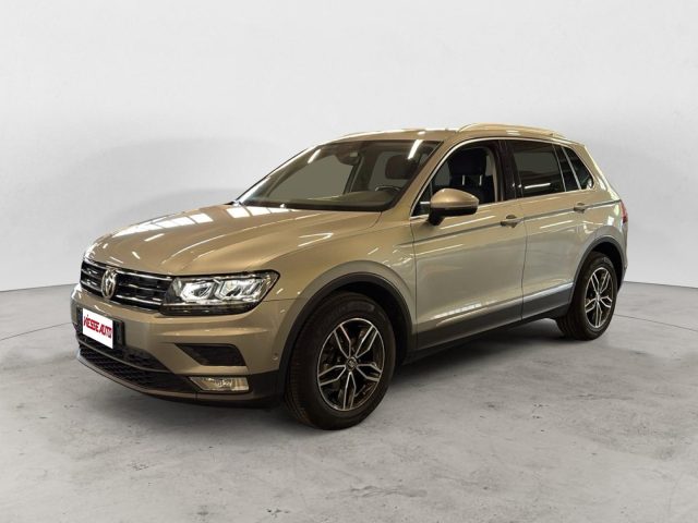 Volkswagen Tiguan usato a MILANO