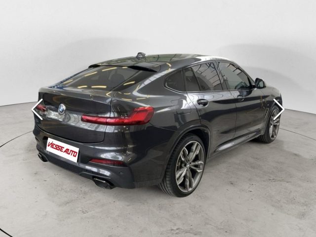 BMW X4 M - foto 4 di 4