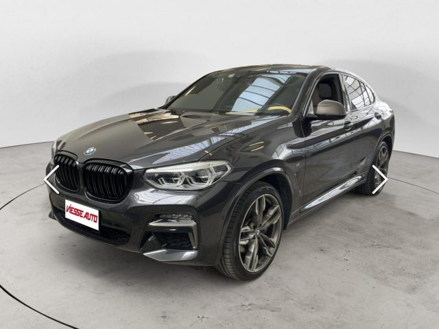 BMW X4 M - foto 1 di 4