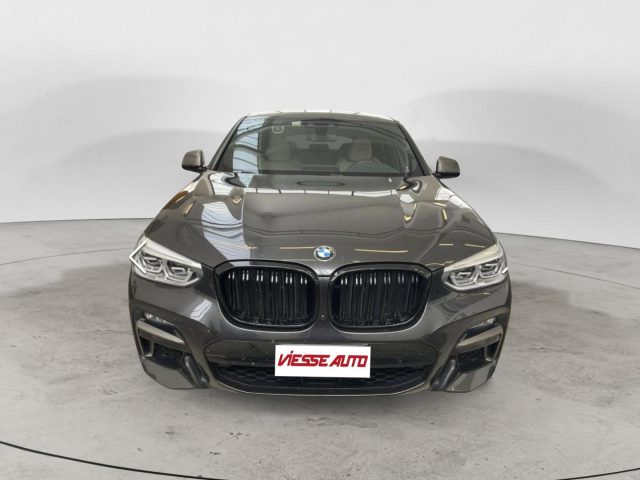 BMW X4 M - foto 2 di 4