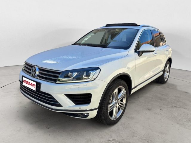 Volkswagen Touareg usato a MILANO