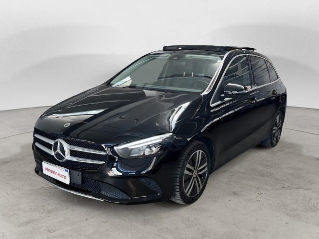 Mercedes-Benz B 180 SPORT, del 2020, 86.000 km, in vendita a Milano (MI)