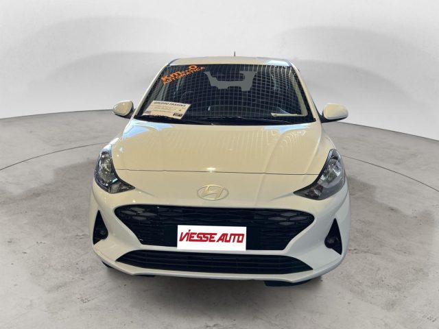 Hyundai i10 - foto 3 di 4