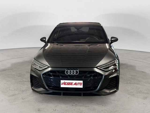 Audi A3 S line - foto 2 di 4
