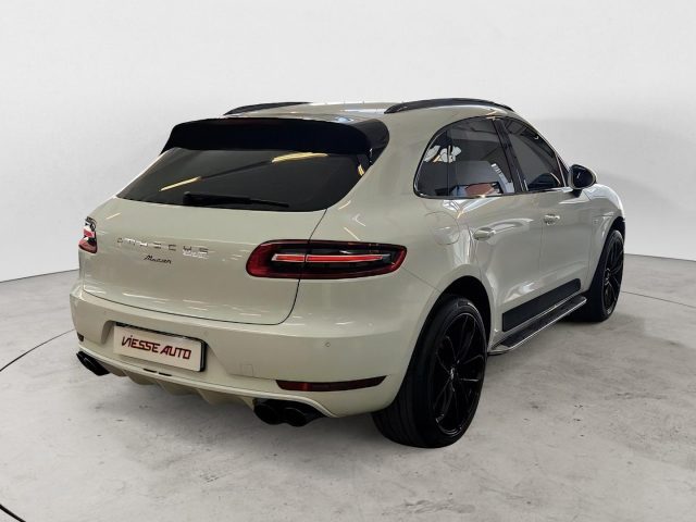 Porsche Macan Pure White - foto 4 di 4