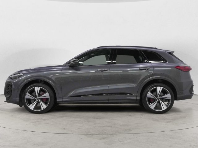 Audi Q5 S-LINE - foto 4 di 4