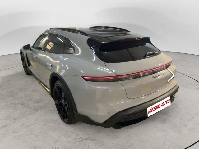 Porsche Taycan Sport Turismo 4S - foto 4 di 4