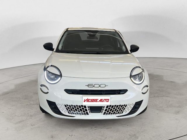 Fiat 600 LA PRIMA HYBRID 100CV KM ZERO - foto 2 di 4