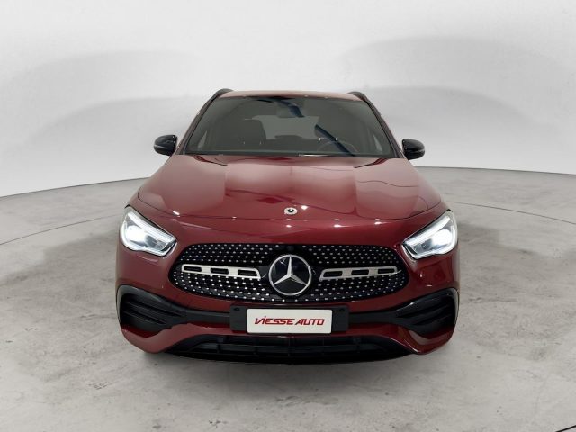 Mercedes-Benz GLA 200 d Automatic 4Matic Premium - foto 2 di 4