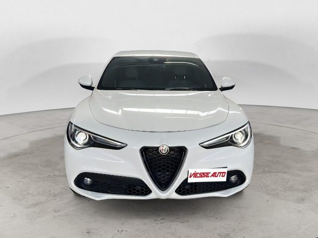Alfa Romeo Stelvio SPRINT - foto 2 di 4