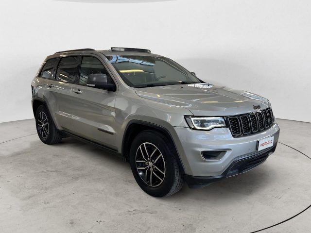 Jeep Grand Cherokee trial hawke - foto 3 di 4