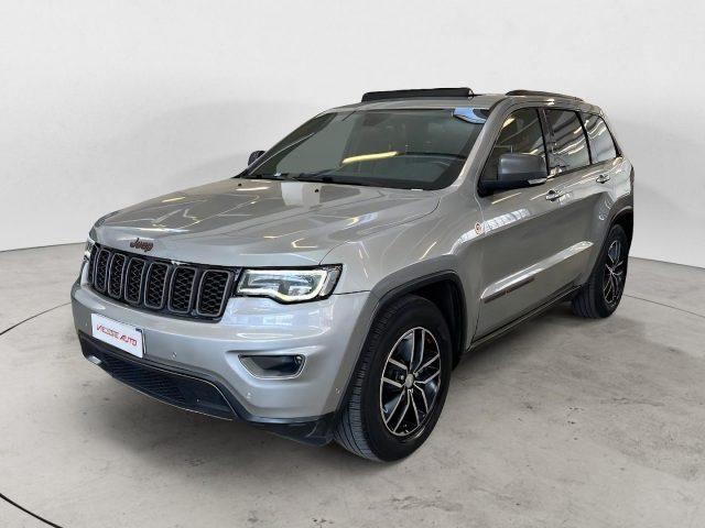 Jeep Grand Cherokee trial hawke usato a MILANO