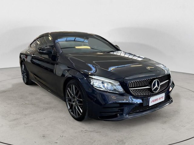 Mercedes-Benz C 300 D 4Matic - foto 3 di 4