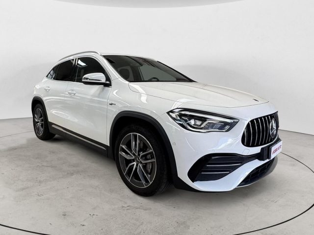 Mercedes-Benz GLA 35 AMG 4 Matic - foto 3 di 18