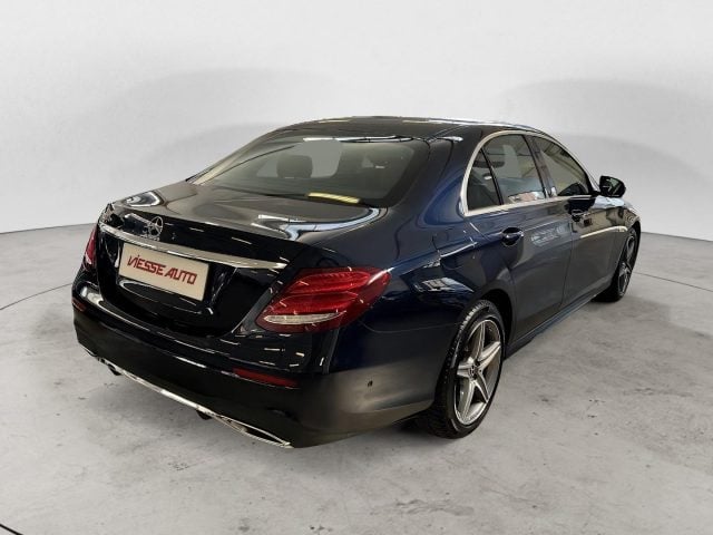 Mercedes-Benz E 300 E 300 de Sport e q power - foto 4 di 4