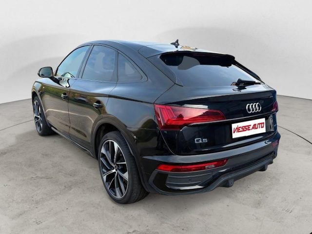 Audi Q5 40 TDI MHEV S TRINIC S LINE - foto 4 di 4