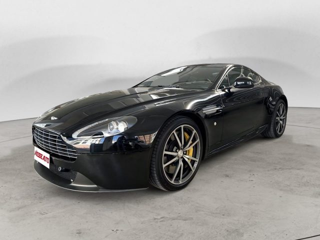 Aston Martin Vantage V8 4.7 sportshift, del 2012, 110.600 km, in vendita a Milano (MI)