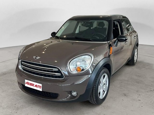 MINI Cooper D Countryman, del 2015, 135.000 km, in vendita a Milano (MI)