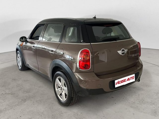 MINI Cooper D Countryman - foto 4 di 4