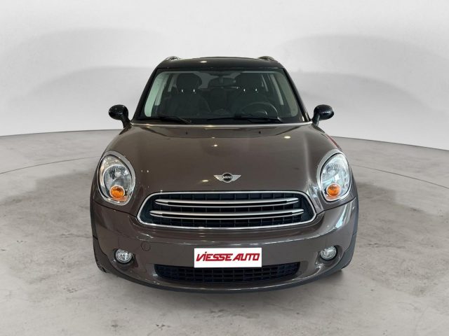 MINI Cooper D Countryman - foto 2 di 4
