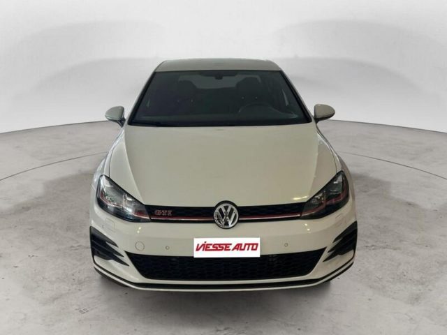 Volkswagen Golf GTI - foto 4 di 4