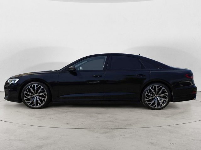 Audi S8 - foto 3 di 4