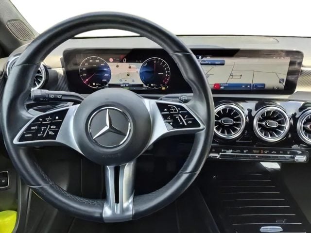 Mercedes-Benz A 250 plug in - foto 4 di 4