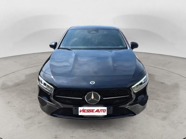 Mercedes-Benz A 250 plug in - foto 3 di 4