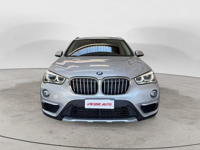 BMW X1 18d Xdrive X line - foto 2 di 4