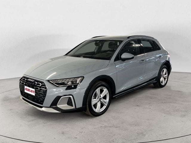 Audi A3 2.0 TDi Sportback, del 2025, 14.088 km, in vendita a Milano (MI)