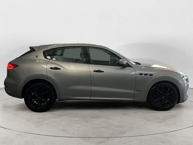 Maserati Levante GranLusso - foto 4 di 4