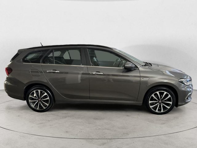 Fiat Tipo PREMIUM - foto 4 di 4